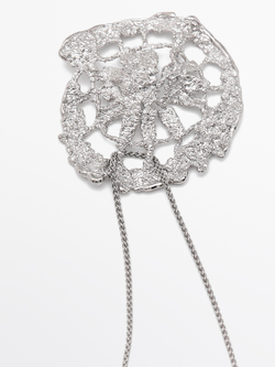 Massimo Dutti Ожерелье с кружевной подвеской, серебряный