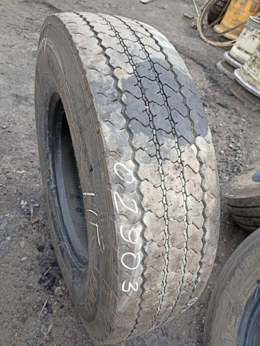 295/80R22.5 Tyrex VR-1 шина б/у
