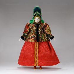 Интерьерная кукла в праздничном Костромском костюме