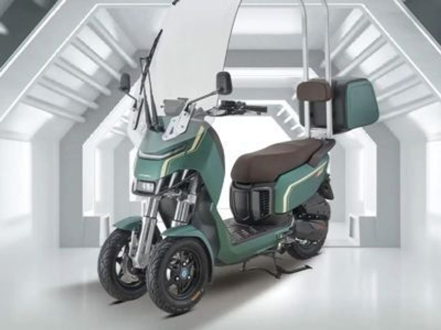 Трёхколёсный скутер Doufeng S1 110