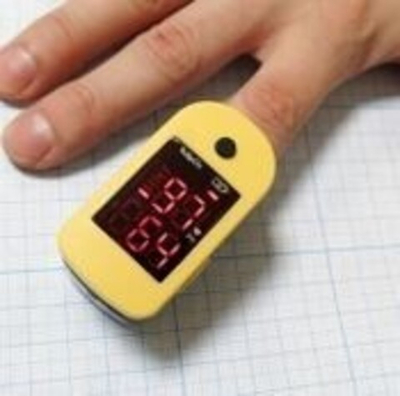 Пульсоксиметр NIKSY MD 300C1 портативный