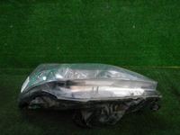 Фара правая Toyota Land Cruiser Prado 150 (2009-2013) галоген