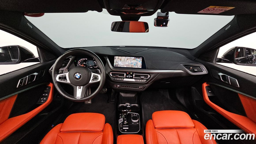 BMW 1 Series (F40) 120i M Sports (10.2021)