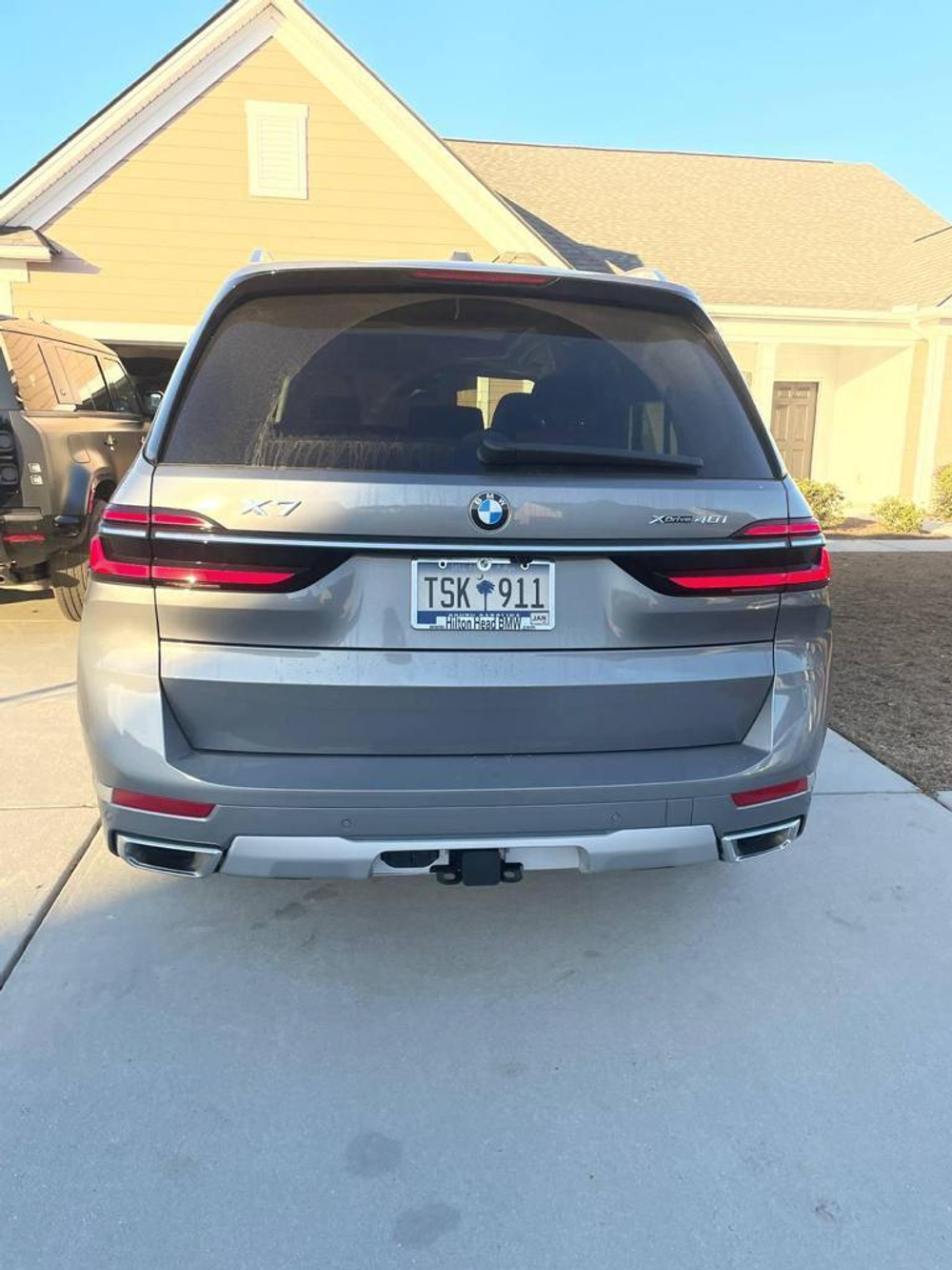 BMW X7 40i I (G07) Рестайлинг, 2023 серый