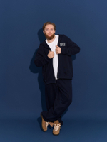 Конечно, вот список альтернативных запросов для поиска худи оверсайз:  Худи оверсайз, худи oversize, худи свободного кроя, худи объемная, худи мешковатая, худи большого размера, оверсайз худи женская, оверсайз худи мужская, худи оверсайз унисекс, толстовка оверсайз, свитшот оверсайз с капюшоном, худи с капюшоном оверсайз, худи на молнии оверсайз, зип худи оверсайз, худи оверсайз с карманом кенгуру, худи оверсайз с принтом, худи оверсайз однотонная, худи оверсайз черная, худи оверсайз серая, худи оверсайз белая, худи оверсайз пастельных тонов, худи оверсайз из плотного хлопка, худи оверсайз из футера, худи оверсайз с начесом, худи оверсайз утепленная, худи оверсайз спортивная, худи оверсайз для повседневной носки, худи оверсайз уличного стиля, худи стритвир оверсайз, худи оверсайз с длинной спинкой, удлиненное худи оверсайз, худи оверсайз с рукавом реглан, худи оверсайз с широкими рукавами, худи оверсайз с большим капюшоном, худи оверсайз с дроп-шоулдер, худи с опущенным плечом оверсайз, худи оверсайз без принта, базовая худи оверсайз, минималистичная худи оверсайз, худи оверсайз с вышивкой, худи оверсайз с логотипом, худи оверсайз оверлок, худи оверсайз с контрастными швами, худи оверсайз оверсайз женское, худи оверсайз мужское, худи оверсайз унисекс, худи оверсайз для подростков, худи оверсайз для девушек, худи оверсайз для парней, худи оверсайз крупная вязка, вязаная худи оверсайз, трикотажная худи оверсайз, худи оверсайз из велсофта, мягкая худи оверсайз, худи оверсайз для дома, домашняя худи оверсайз, худи оверсайз для прогулок, худи оверсайз на каждый день, oversize hoodie, big size hoodie, baggy hoodie.