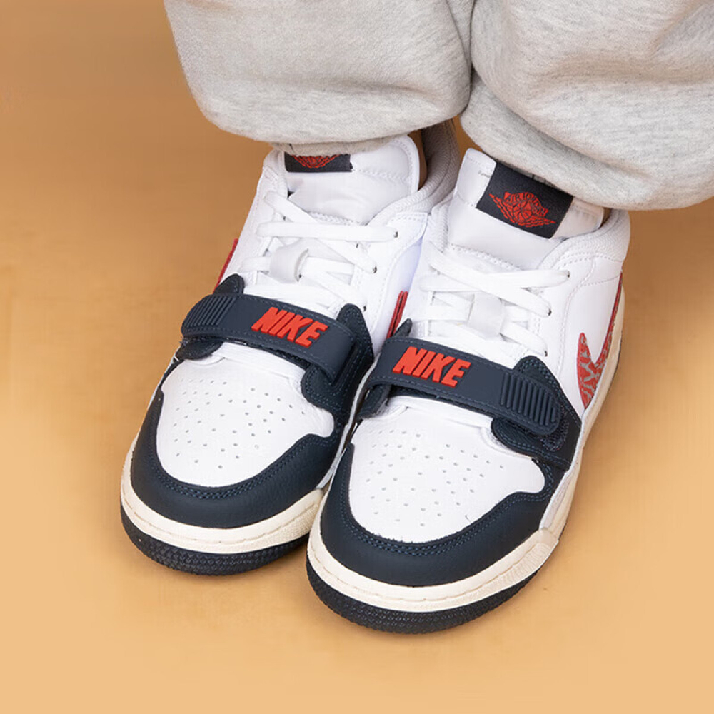 Кроссовки Jordan, CD9054-146