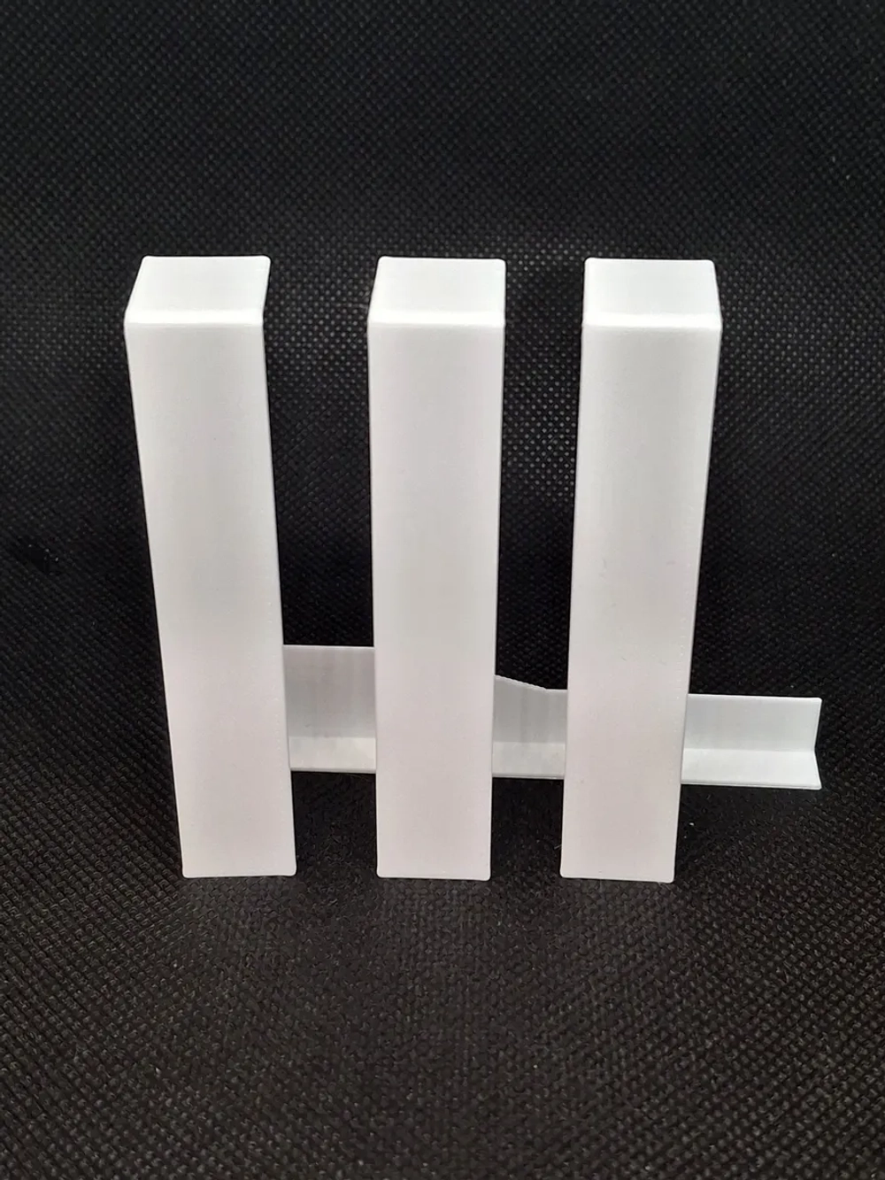 Соединитель для плинтуса 80x13 мм, белый пластиковый - 4 шт.
