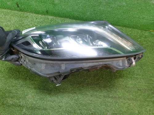 Фара правая Mercedes S W222 (2013-2017) LED