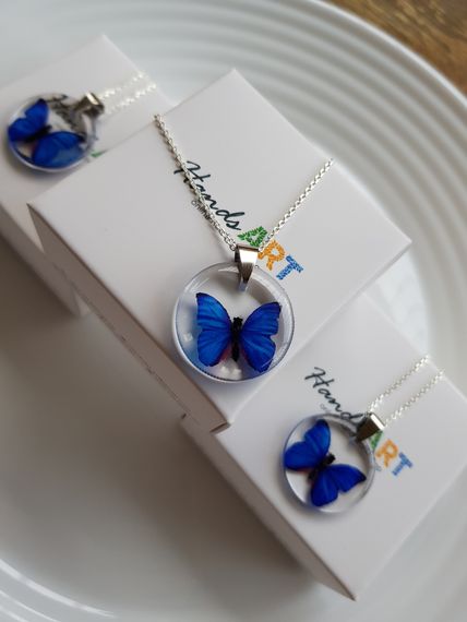 Boyunbağı \ Ожерелье \ Necklace Kəpənək
