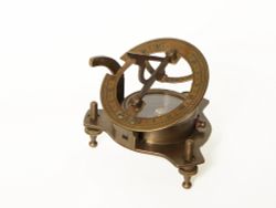 Nautical Морской компас в деревянном футляре