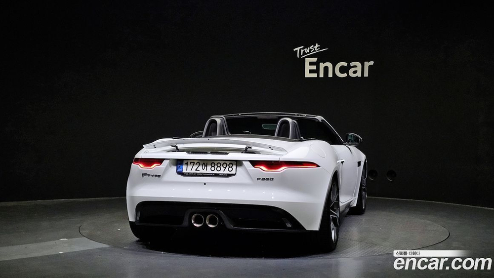 Jaguar F-TYPE P380 First Editions Convertible (07.2021)