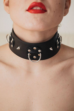 Чёрный кожаный ошейник с кольцами и клёпками (Цвет: черный)