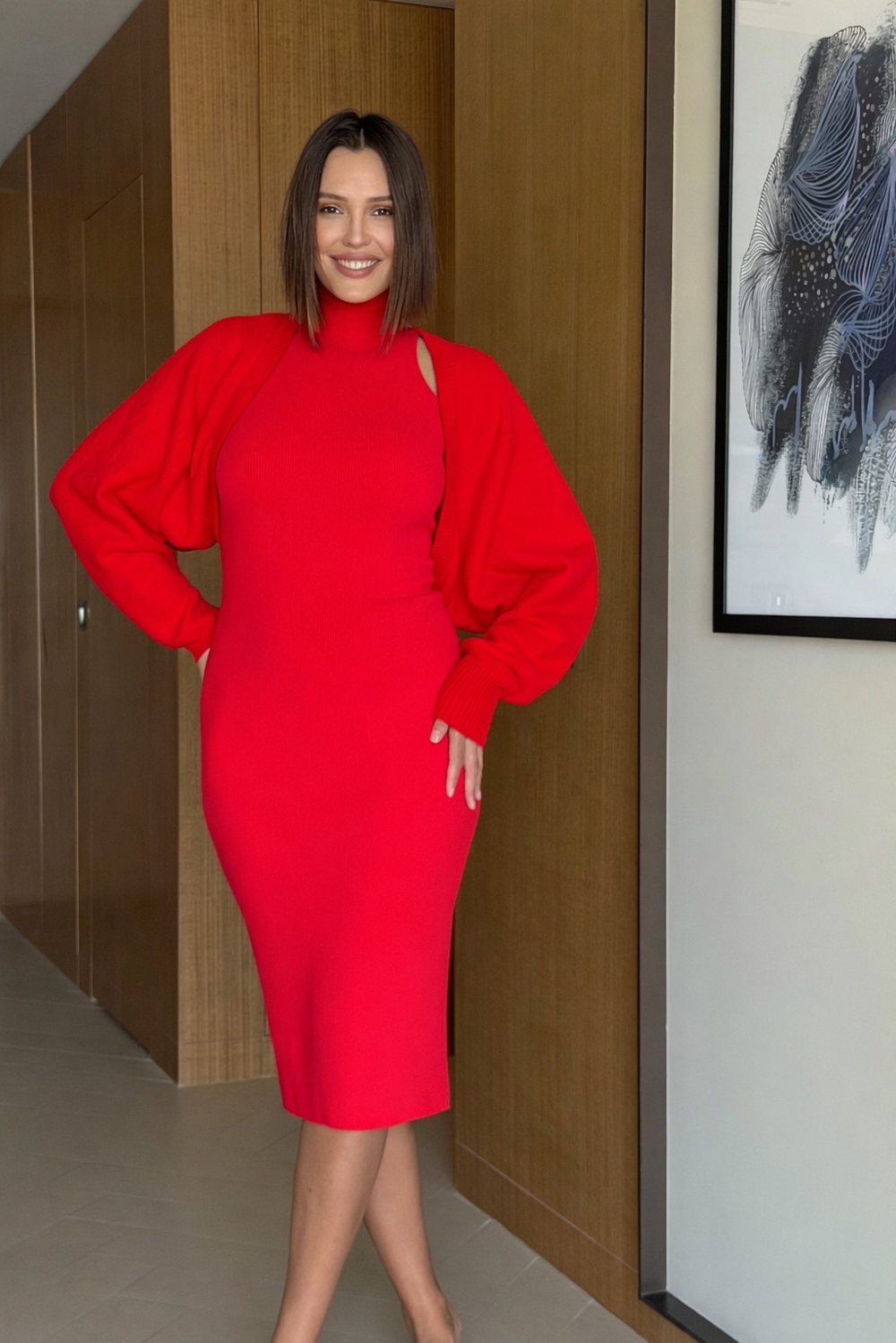 ПРЕДЗАКАЗ, Болеро из нейлона в алом цвете