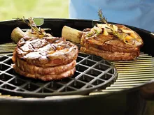 Угольный гриль Weber Performer Deluxe GBS, 57 см, чёрный