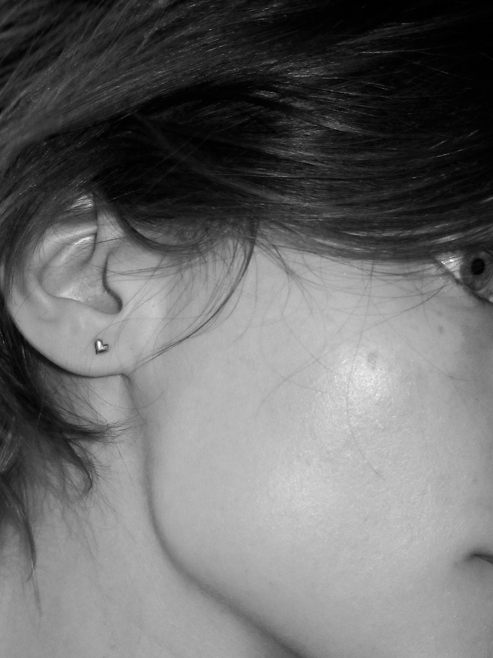 SUMEI FOREVER STUDS