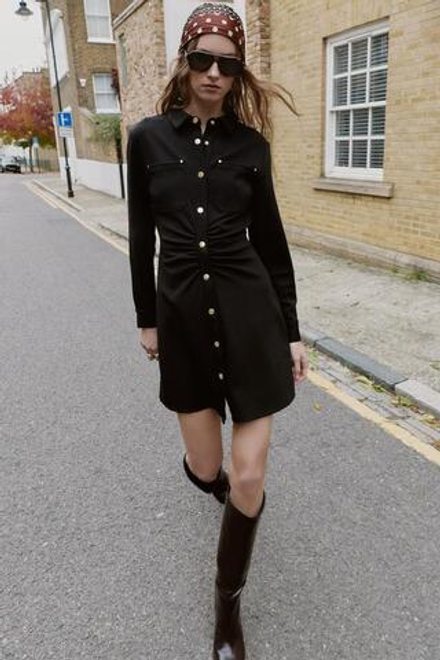 ZARA ПЛАТЬЕ ИЗ КРЕПА ОБЛЕГАЮЩЕГО КРОЯ, ЧЕРНЫЙ