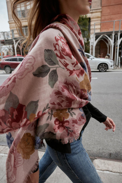 ZARA ШАРФ С ЦВЕТОЧНЫМ ПРИНТОМ И ШЕРСТЬЮ, РОЗОВЫЙ