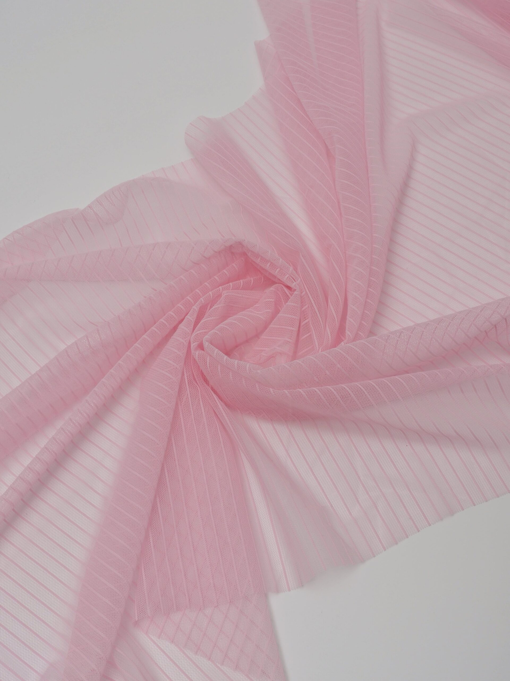 Сетка эластичная нежно-розовая в полоску метражом