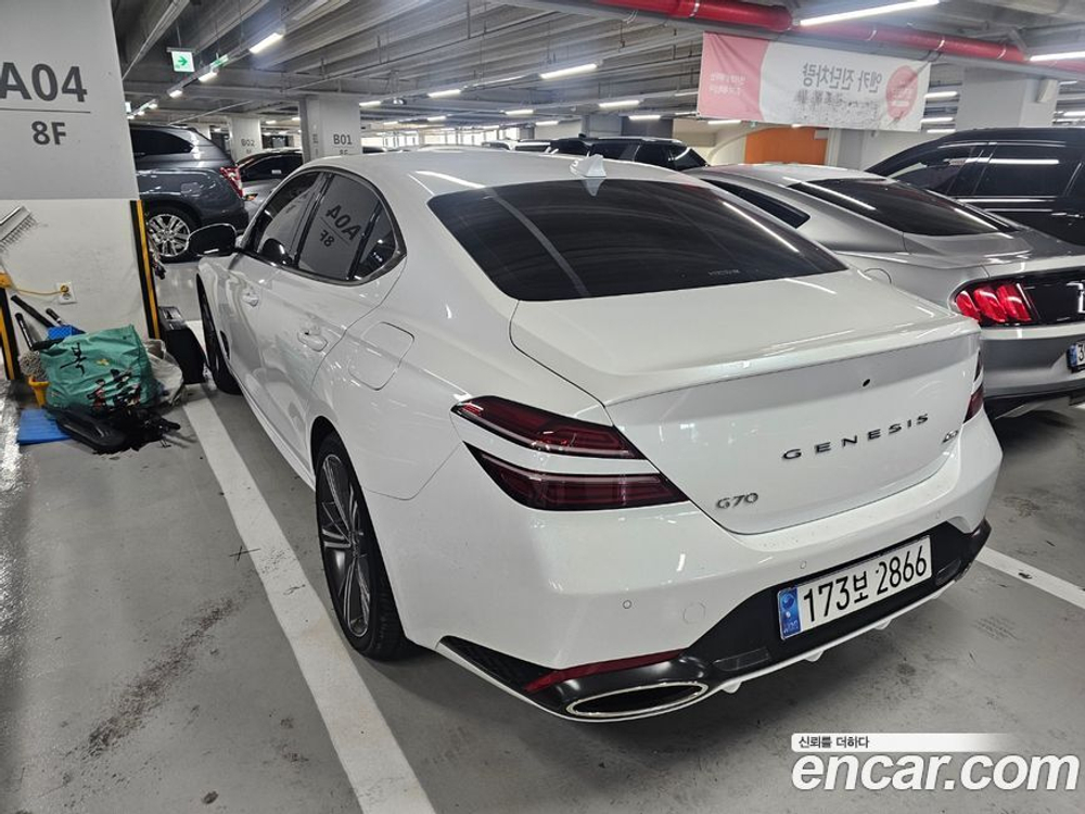 Genesis The New G70 Бензин 3.3T 4WD (10.2023)