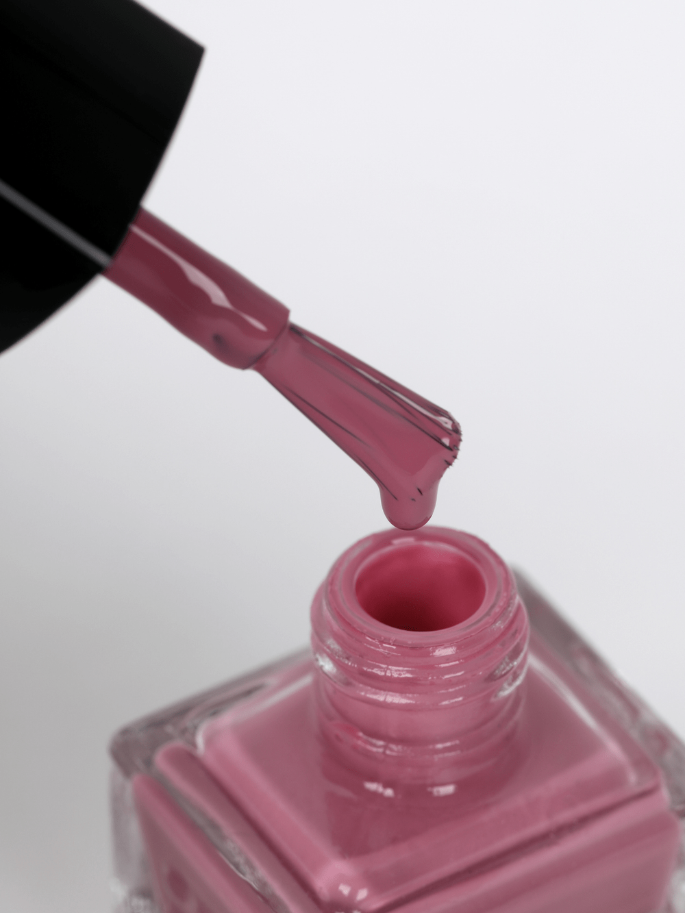 Ультрастойкий лак Gel Effect Рим №143, 9 мл.
