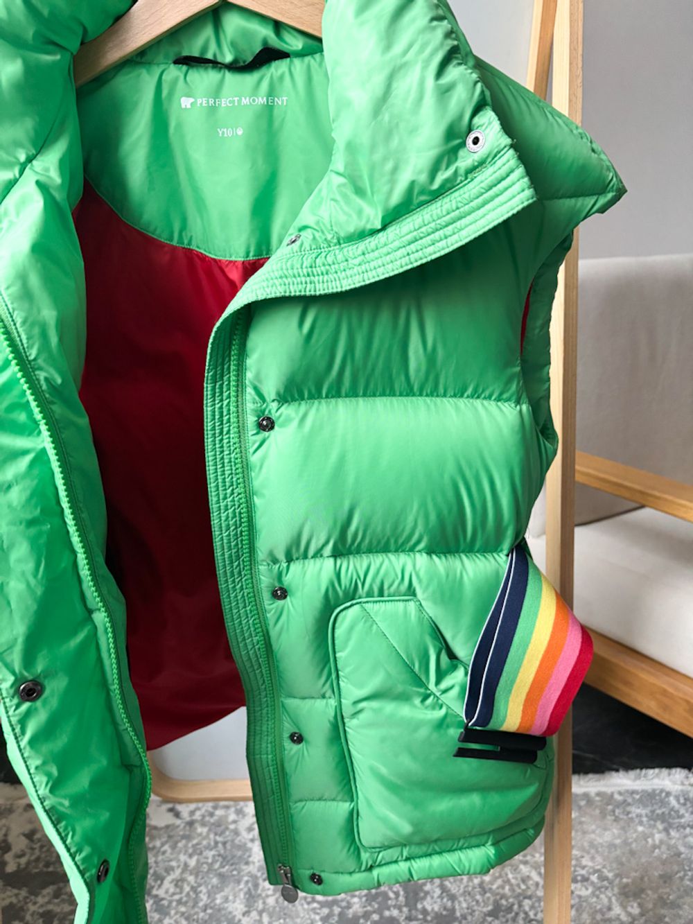 Новый пуховый жилет Perfect Moment, 140