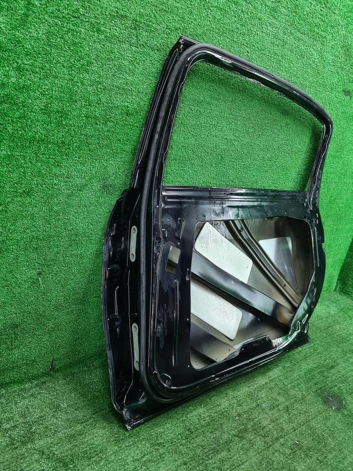 Дверь задняя правая Mercedes S w222 13-20 Maybach