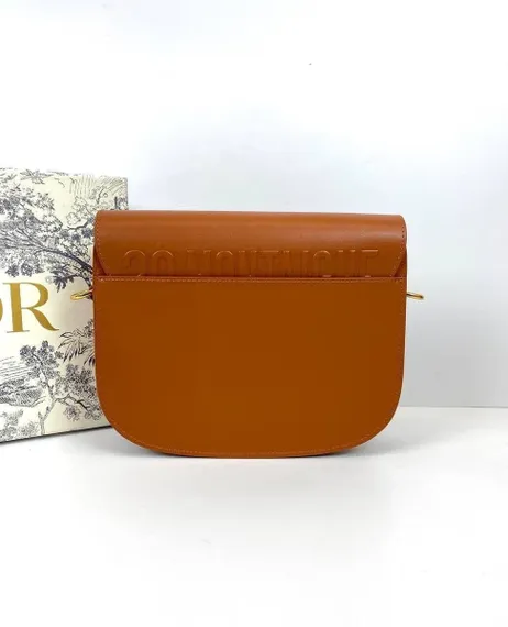 Сумка Dior Bobby, модель среднего формата коричневый