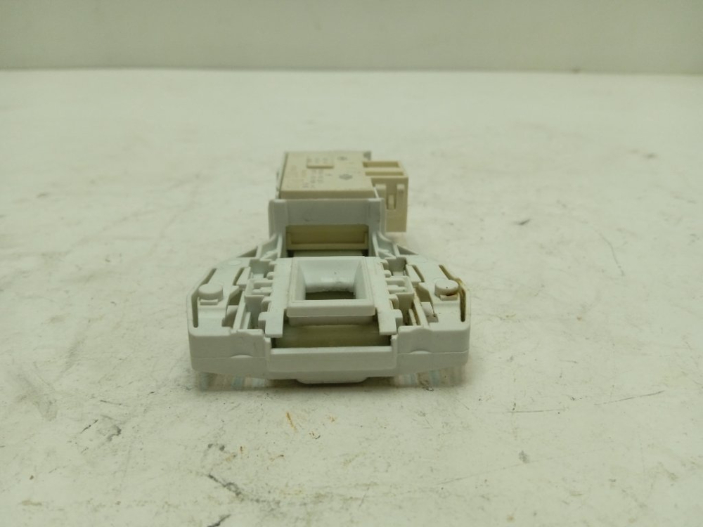 IWSD51051 кт129 Блокировка люка для стиральной машины Indesit IWSD51051 б/у