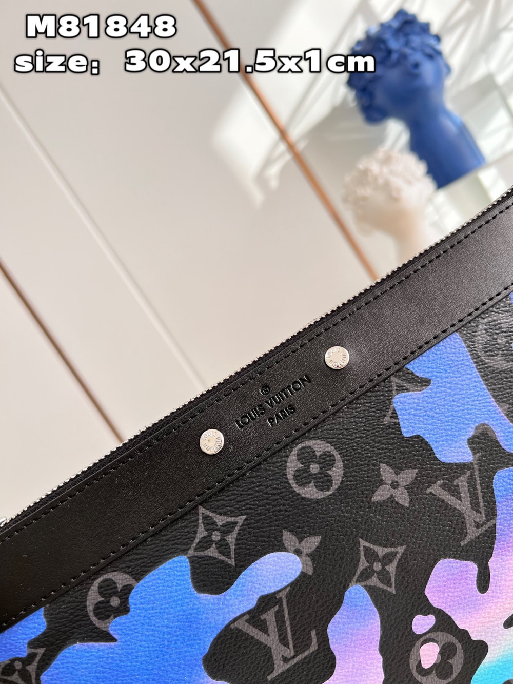 Louis Vuitton Pochette To-Go