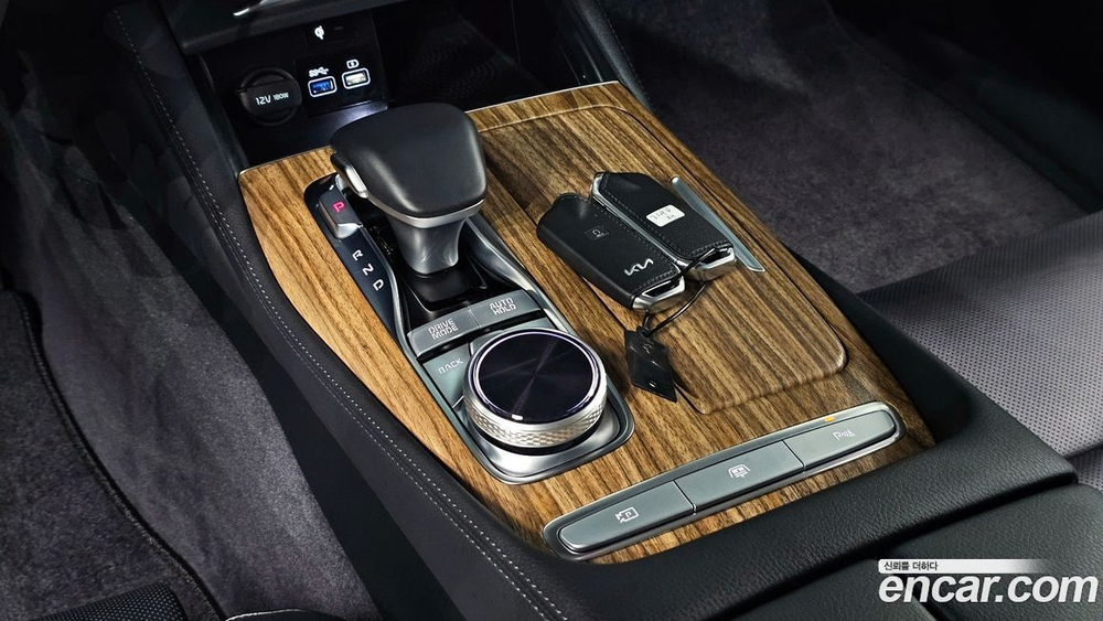 Kia The New K9 (Quoris/K900) 2 Generation 3.3 T-GDI AWD (01.2023)
