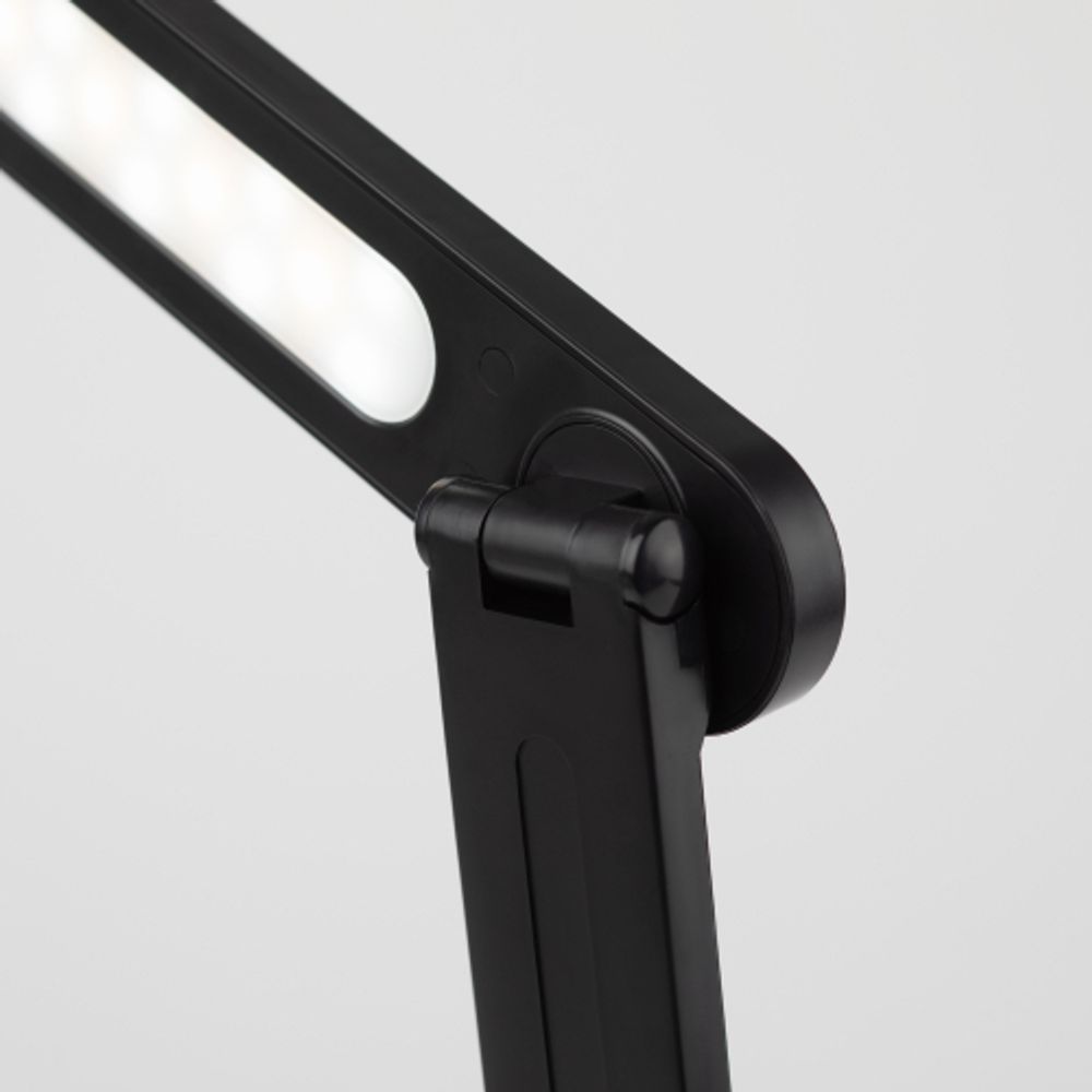 Настольный светильник ЭРА NLED-495-5W-BK светодиодный аккумуляторный черный