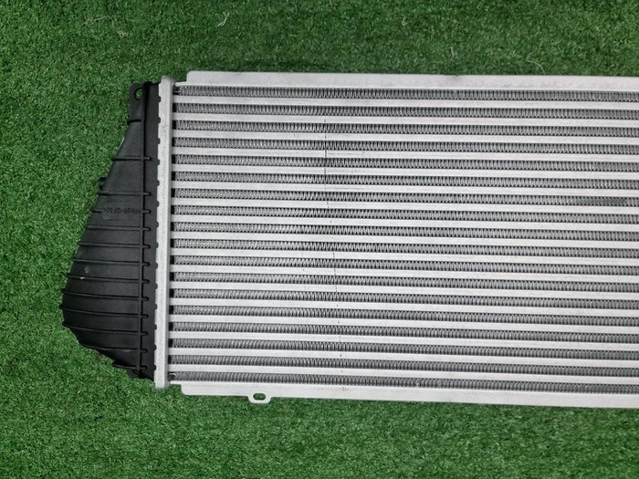 Интеркулер Mercedes Sprinter W901 (2000-2006)