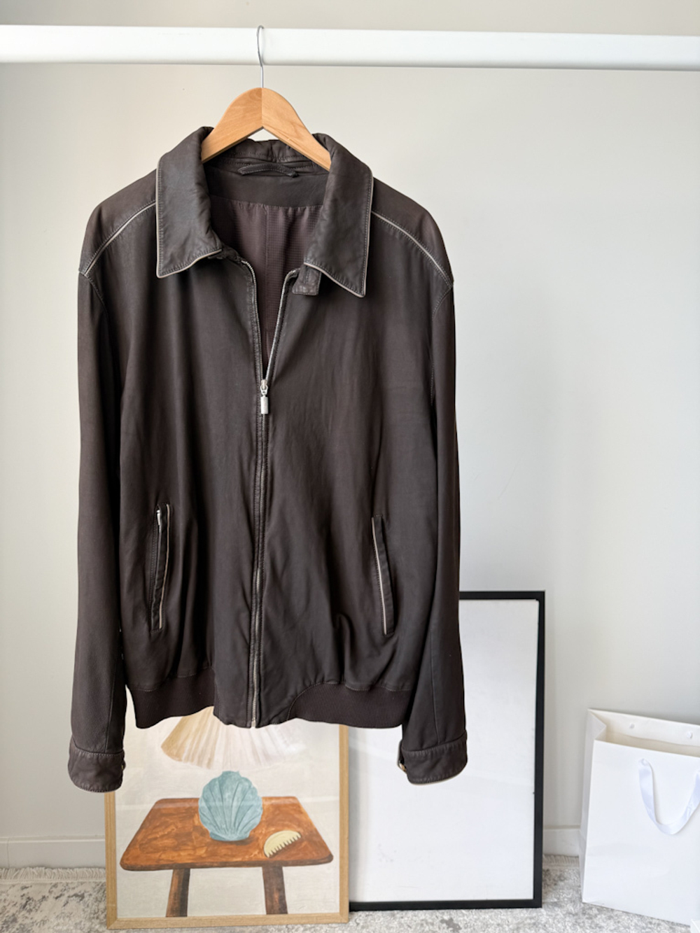Кожаная куртка Brioni, L-XL