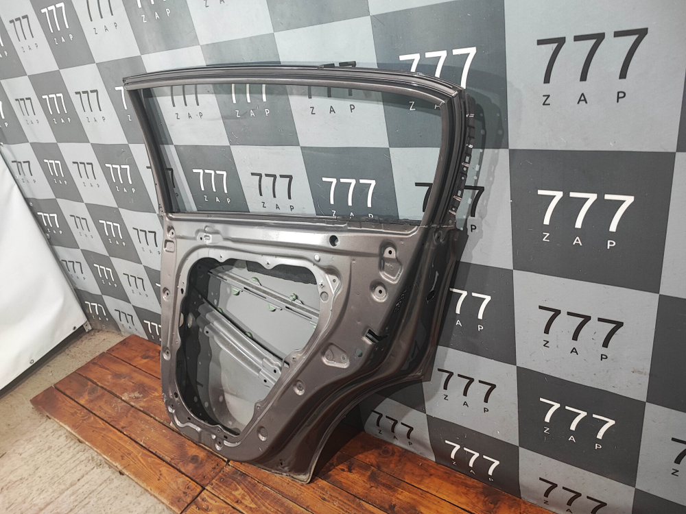Дверь задняя правая Kia Sportage 4 (QL) 16-22 Б/У Оригинал 77004F1000