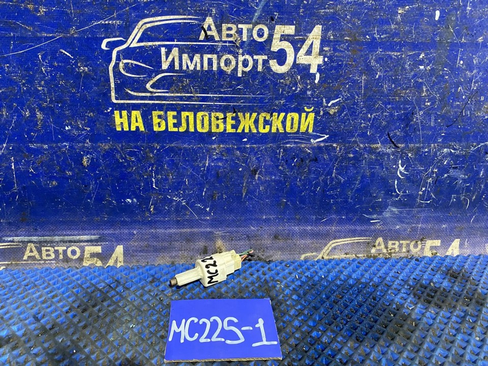 Датчик педали тормоза SUZUKI WAGON R 2003