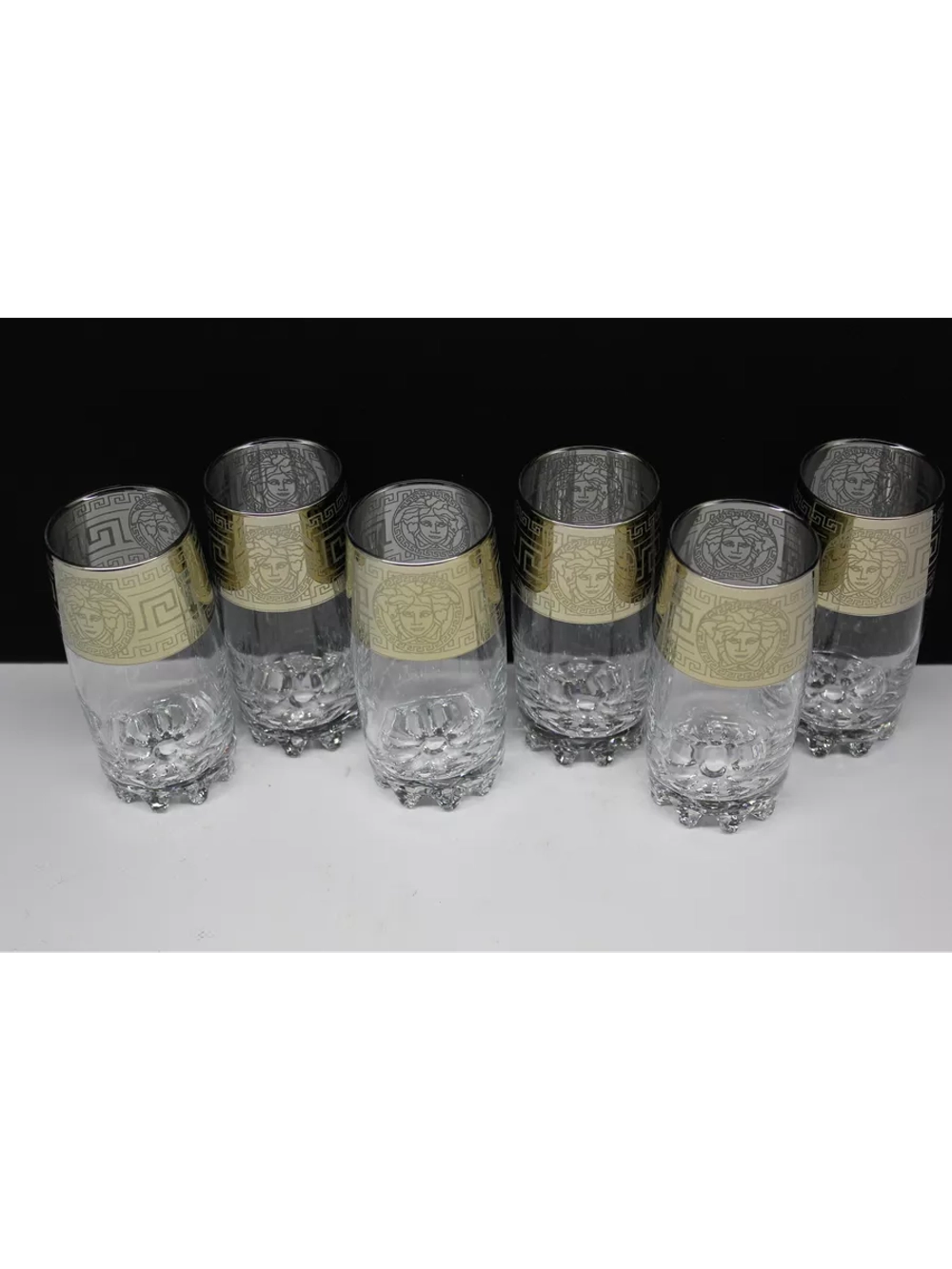 Набор стаканов