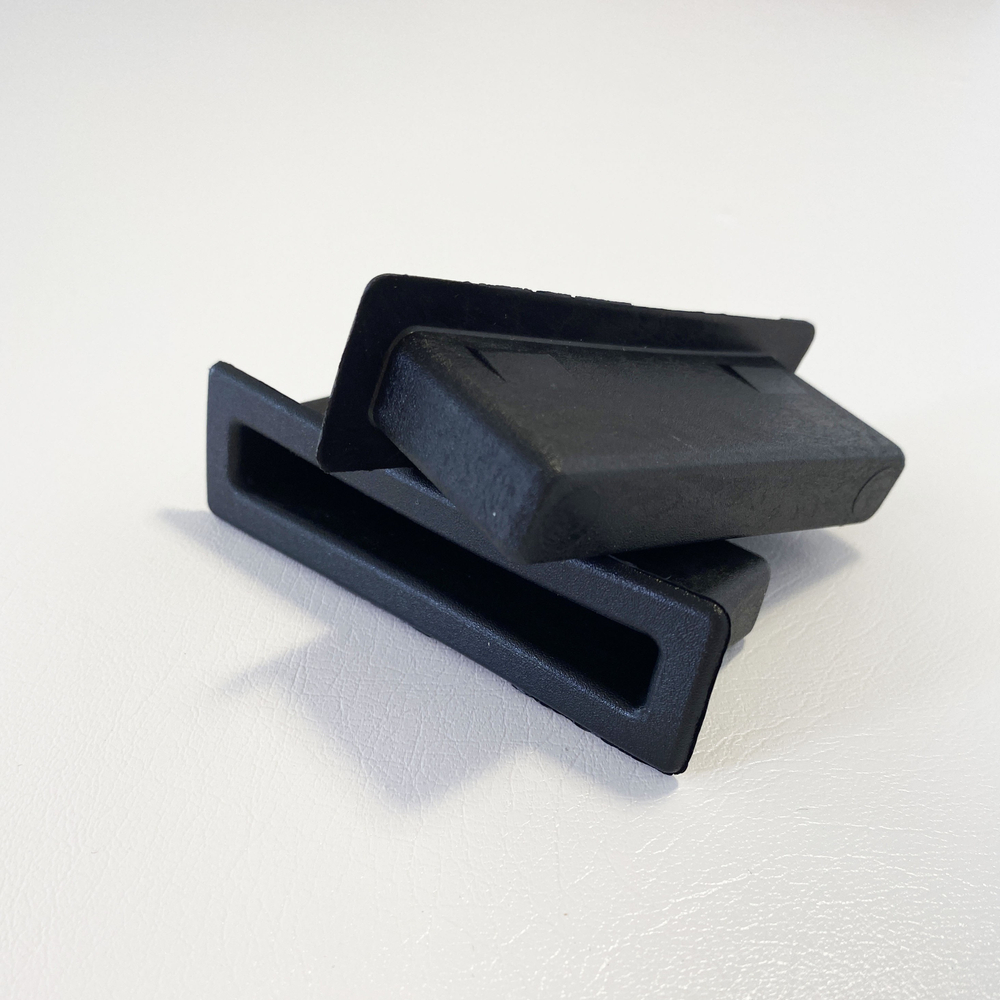 Латодержатель врезной 70 мм