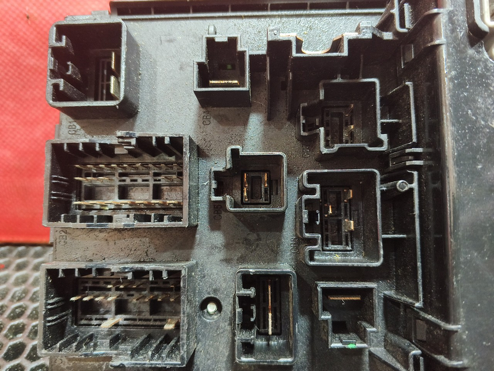 Блок предохранителей