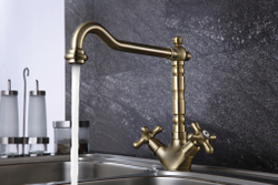 Смеситель Lemark Vintage LM2805B для кухни