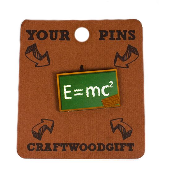 Деревянный значок. Энергия