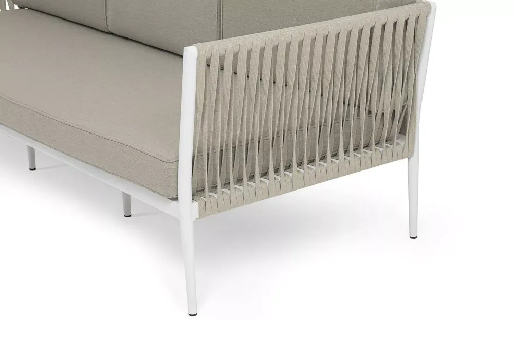 "Касабланка" диван 3-местный плетеный из роупа, каркас алюминий белый муар, роуп бежевый 20мм, ткань бежевая 052