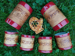 Кружка малая фарфоровая без ручки с берестой. Коллекция Christmas (Рождество)