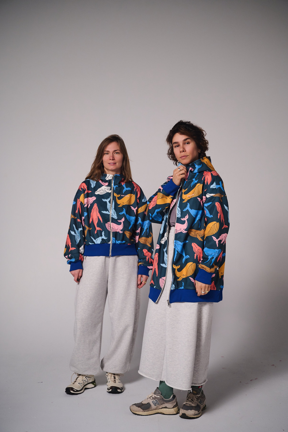 Худи на молнии укороченная с начесом, «Киты»