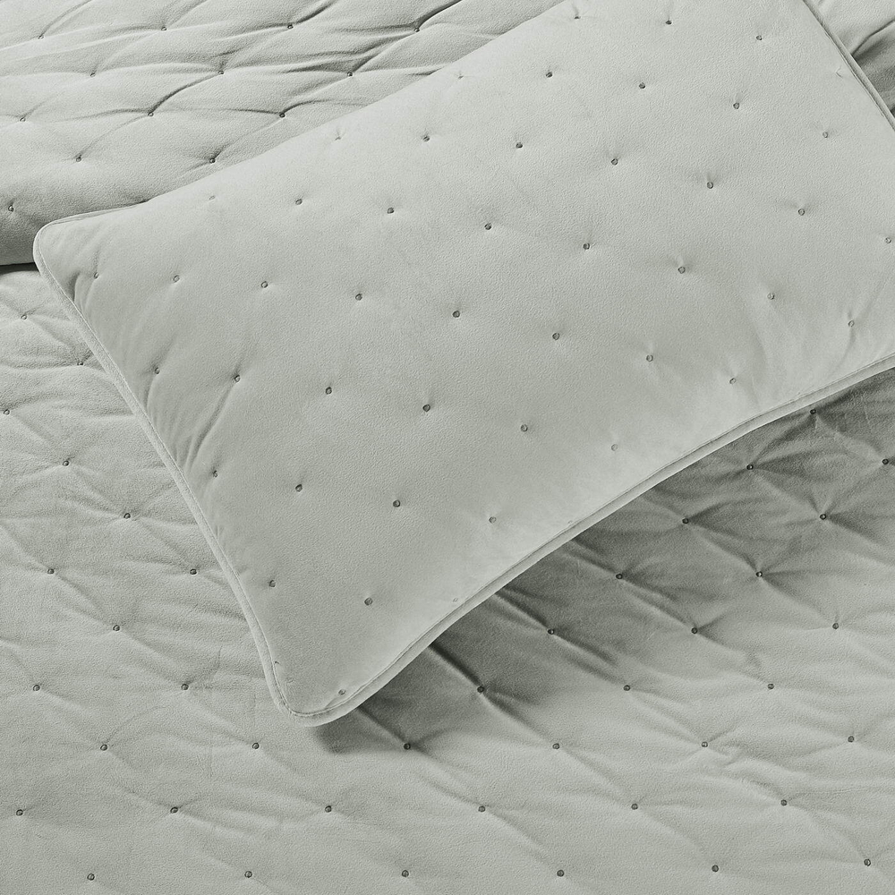 Покрывало 240x260 Sofi De MarkO Иоланта цвета хаки