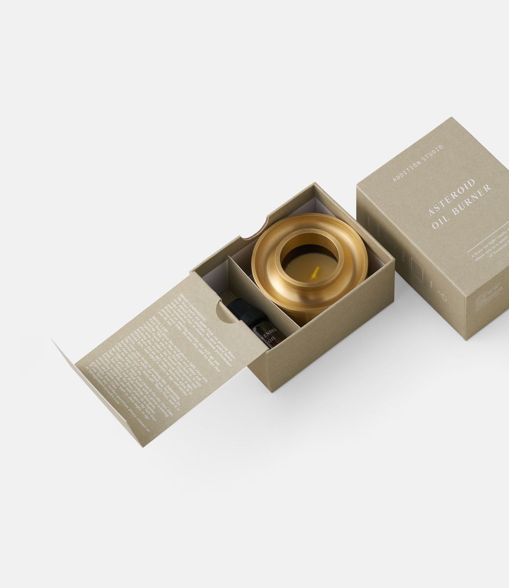 Addition Studio Asteroid Oil Burner Brass — аромалампа для эфирных масел