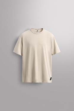 ZARA ФУТБОЛКА ИЗ ВЫСОКОТЕХНОЛОГИЧНОЙ СМЕСИ ХЛОПКА, БЕЖЕВЫЙ