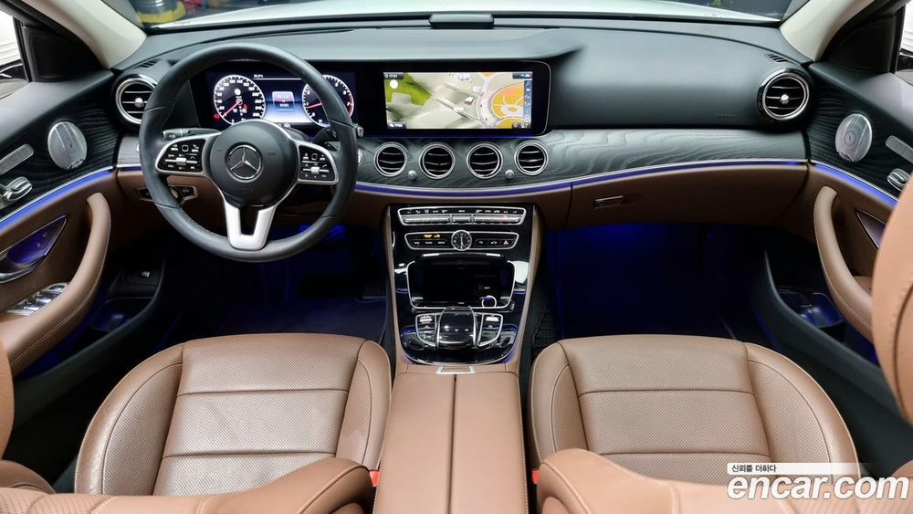 Mercedes-Benz E-Class W213 E300 Avangarde (07.2020)