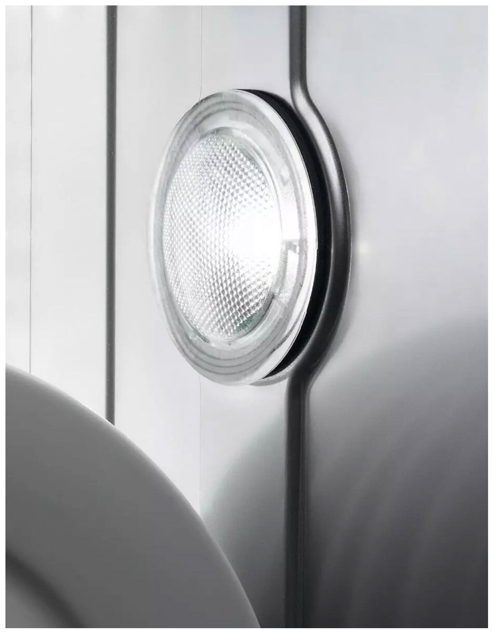 Встраиваемая посудомоечная машина Electrolux EEG69420W