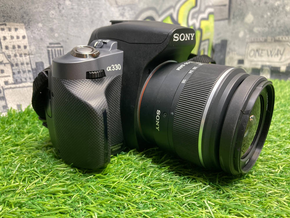 Sony A330 kit 18-55mm 1.300 кадров