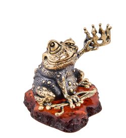 Народные промыслы AM-3896 Фигурка «Лягушка-Царевна Амазонка» (латунь, янтарь)
